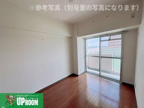 アーバンドエル西春駅前の居間