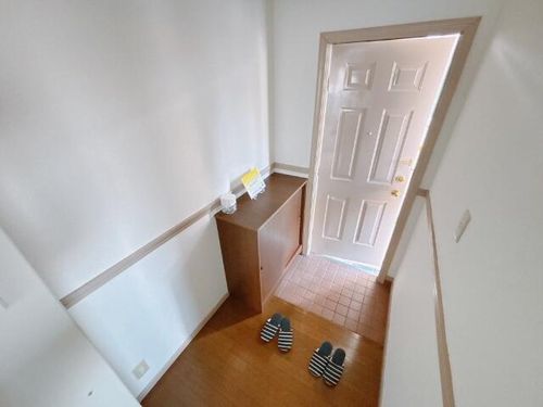 グレース藤ヶ丘の玄関