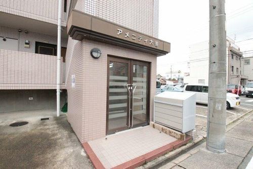 アメニティー大善の玄関