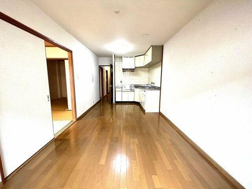 マンションカワハラの居間