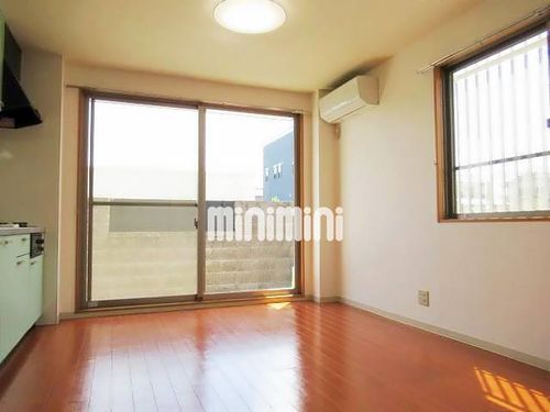 CASA FELICE (カーサフェリーチェ)の居間