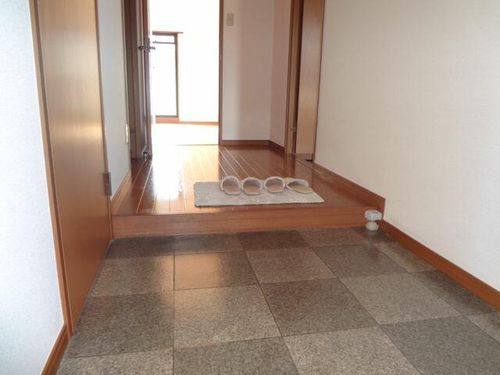 アーク・ラフィーネの玄関