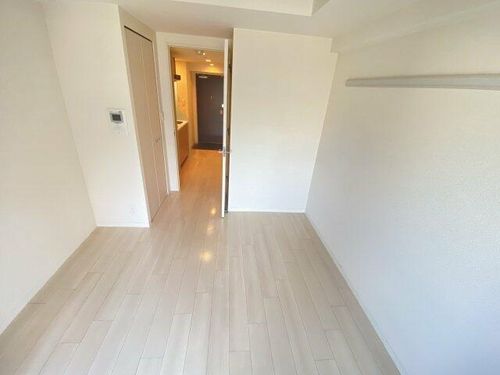 プレサンス堺筋本町フィリアの居間