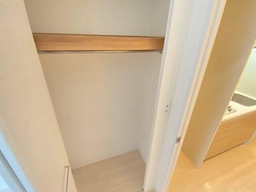 プレサンス堺筋本町フィリアの内装