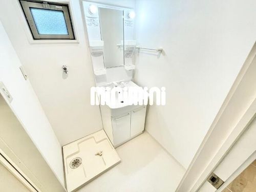 クレフラスト井戸田町の内装