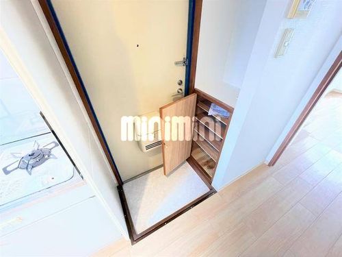 カワナセーワの玄関