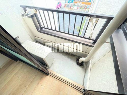 カワナセーワの内装