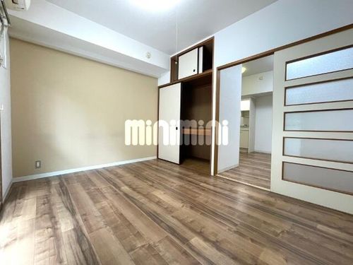 CASA NOAH八事の居間