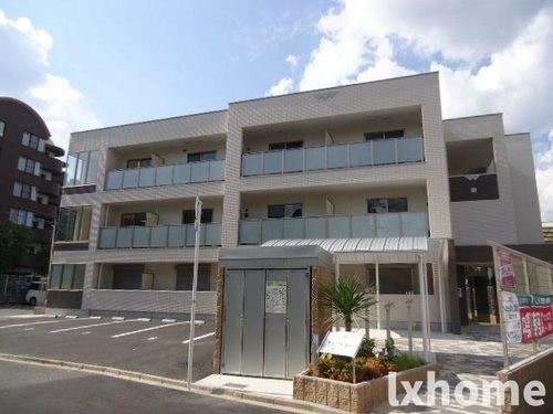 ラ・ジュネス Senriの玄関