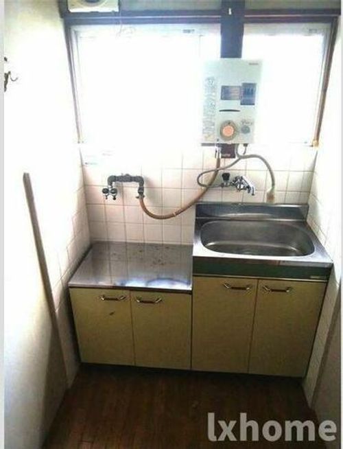 大阪府吹田市岸部南3丁目(一戸建)の賃貸物件のキッチン