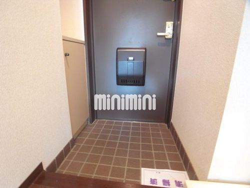 シティライフ打越の玄関