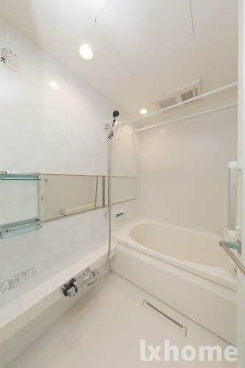 LINDEN PLACEの風呂