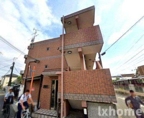 パレシュクルの外観