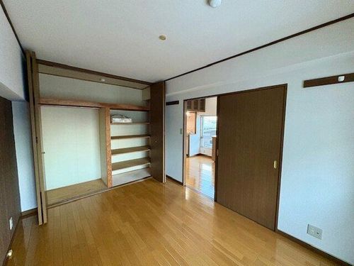 T・H・Kマンションの居間