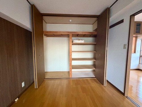 T・H・Kマンションの内装