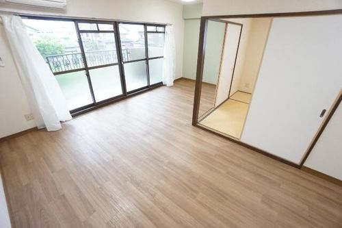 ディルーエの居間