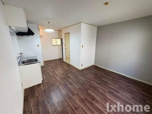 森本ハイツの居間