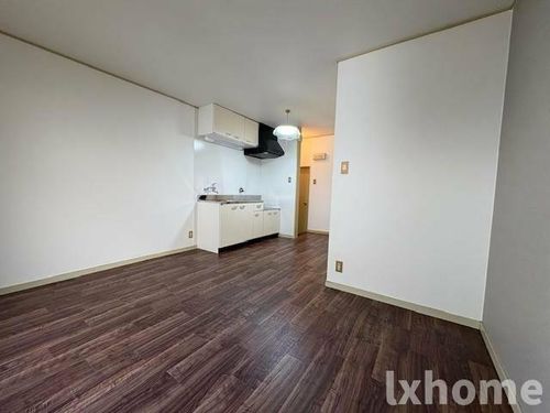 森本ハイツの居間