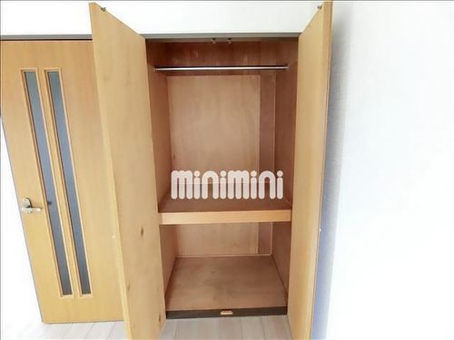 アドバンス竹越の内装