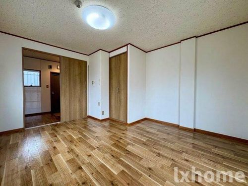 サニーハイツの居間