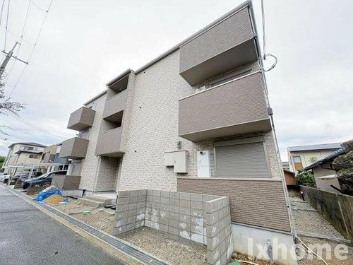 エテルナコート総持寺の外観