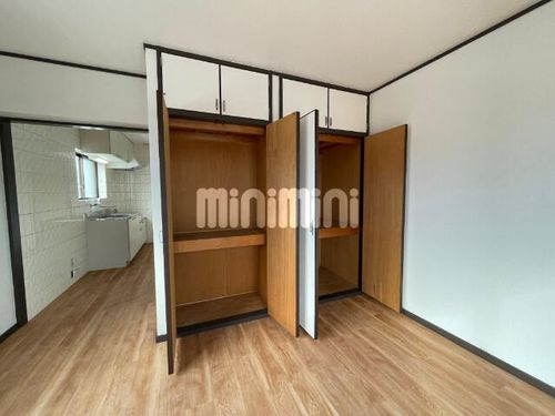 メゾン碧新の内装