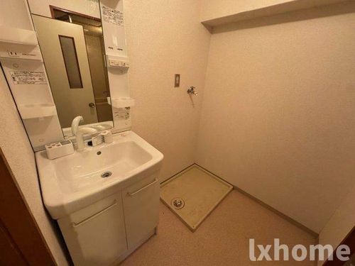 エクセル樋下の内装