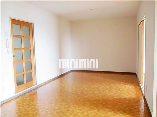 グリーンヒル大和Ⅱの居間