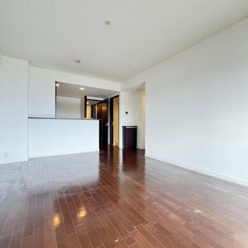 レジディア徳川の居間