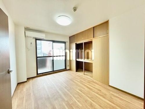 ラベンダーの内装