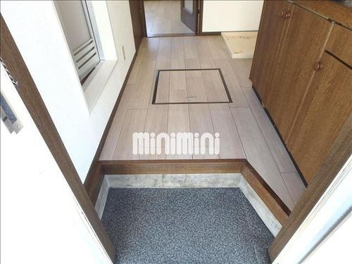 Kハイツの玄関