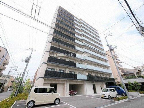 オーキッドレジデンス新大阪の外観