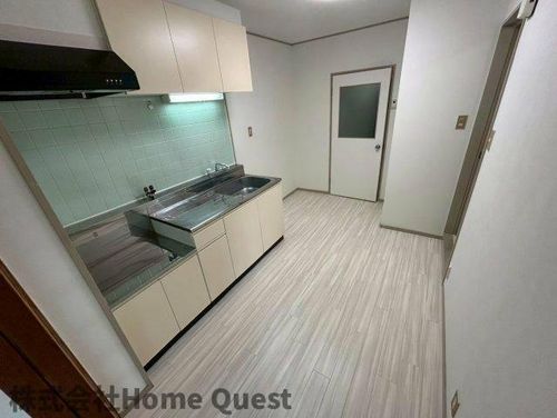 乾マンションの居間