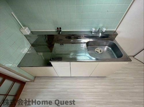 乾マンションのキッチン