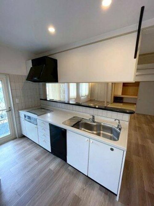 大阪府大阪市東淀川区小松2丁目(マンション)の賃貸物件のキッチン
