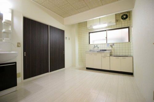 大阪府大阪市東淀川区菅原4丁目(マンション)の賃貸物件の居間