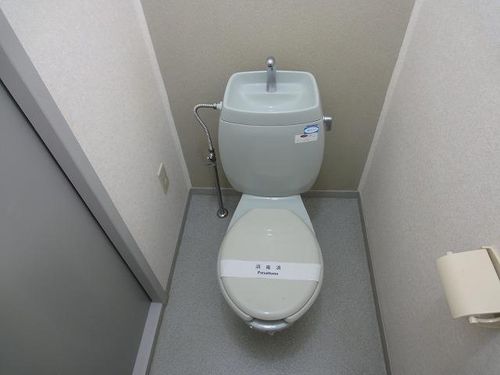 サンビレッジOKUNO A102の内装