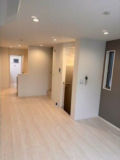 愛知県名古屋市南区呼続3丁目(一戸建)の賃貸物件の玄関