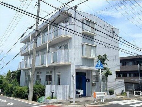 ドミール佐久間の外観