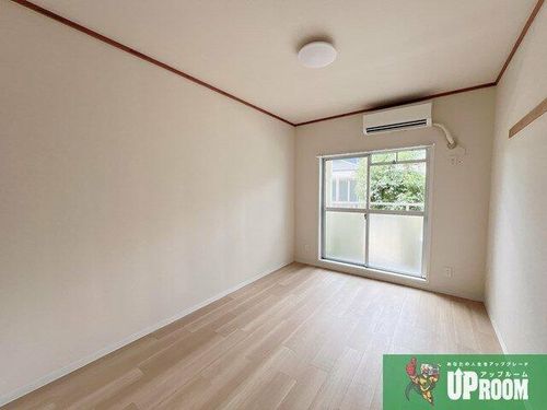 グランドール犬山の居間