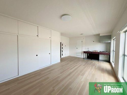 グランドール犬山の居間