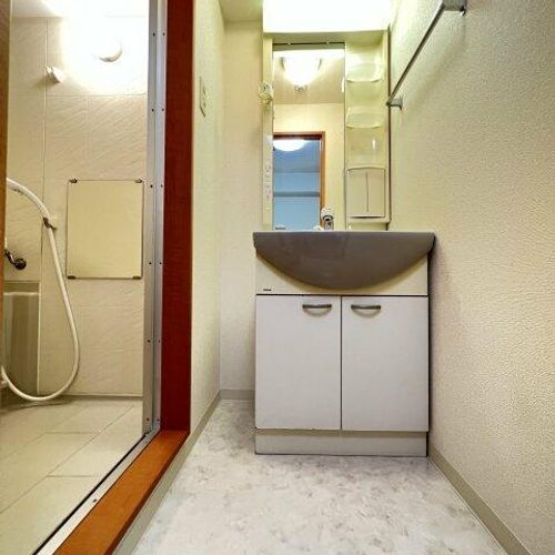 プロビデンス東片端の内装