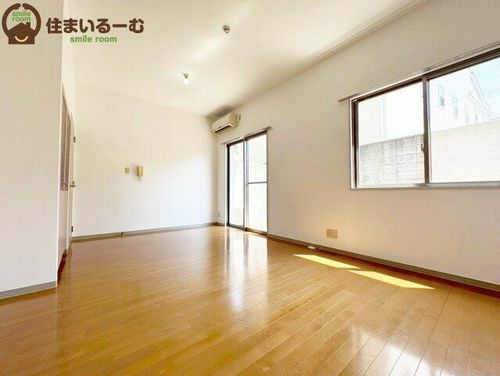 スクエアコートGの居間