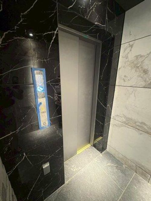 S-RESIDENCE豊田avanta1302の玄関