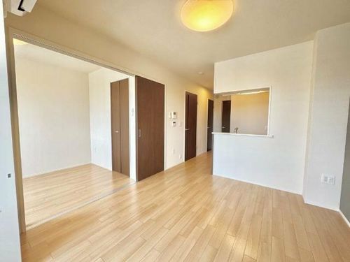 ルーエ大彦の居間