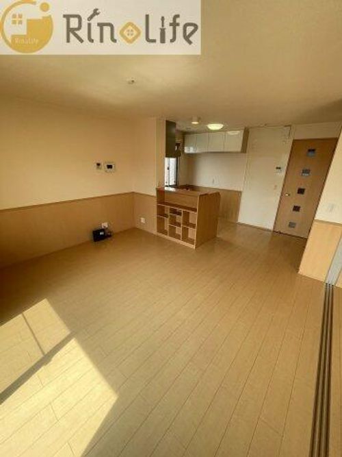 アピテ高安の居間