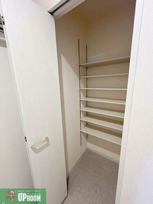 G flat 岩崎の内装