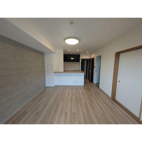 アーバニス京都山科(0005241)の居間