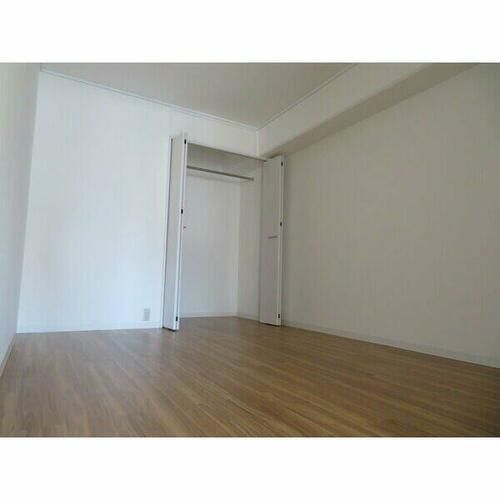 池下ホームズの内装