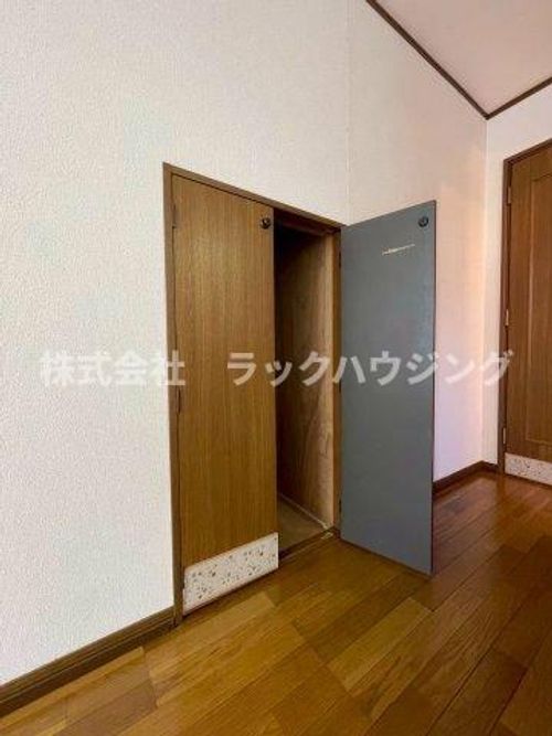 石川ハイツの内装